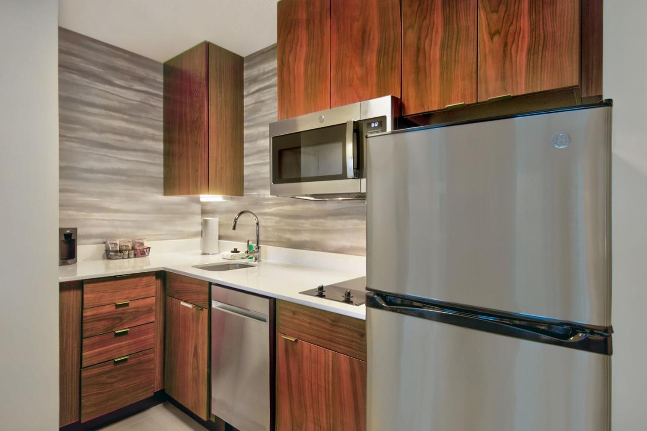 Residence Inn By Marriott Orlando At Flamingo Crossings Town Center Four Corners Екстер'єр фото